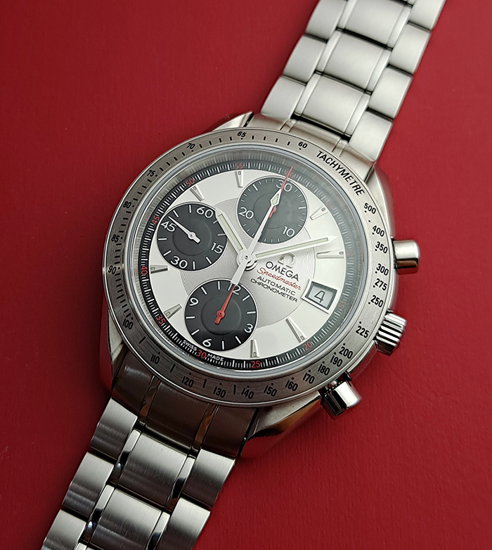 Omega Speedmaster Date Chronograph Wristwatch Ref. 3211.31